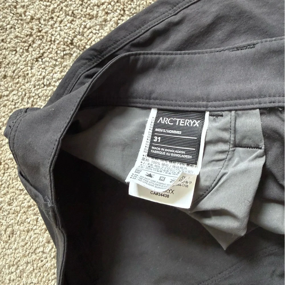 Arc'teryx Men's Gray Russet Hiking Climbing Casual Pants - Picture 8 of 10